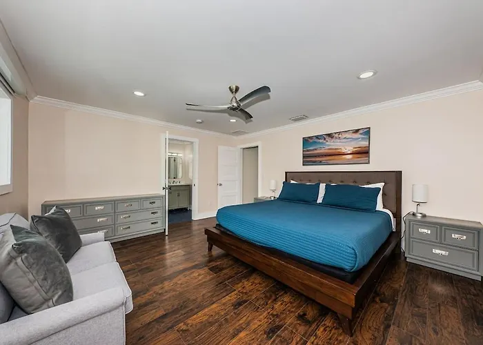 New Listing Coastal Waters Retreat *