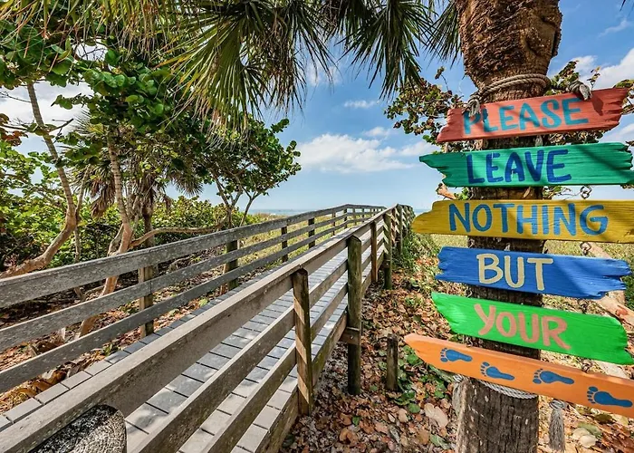 New Listing Coastal Waters Retreat Holiday home Clearwater Beach