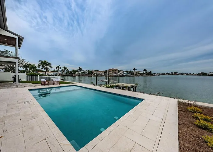 Holiday home New Listing Coastal Waters Retreat
