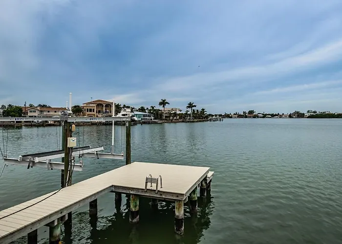 Holiday home New Listing Coastal Waters Retreat